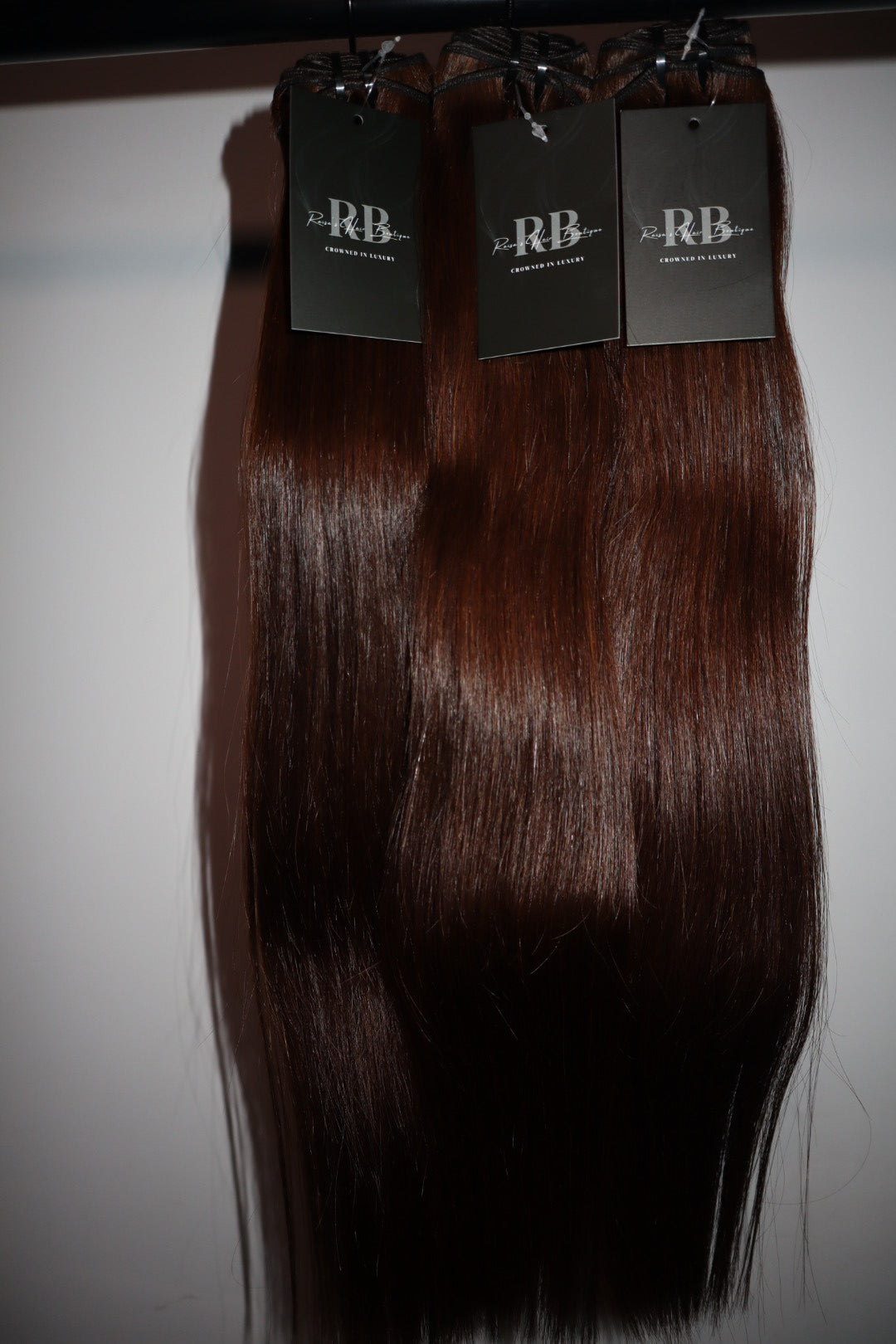 Pre-coloured bundles