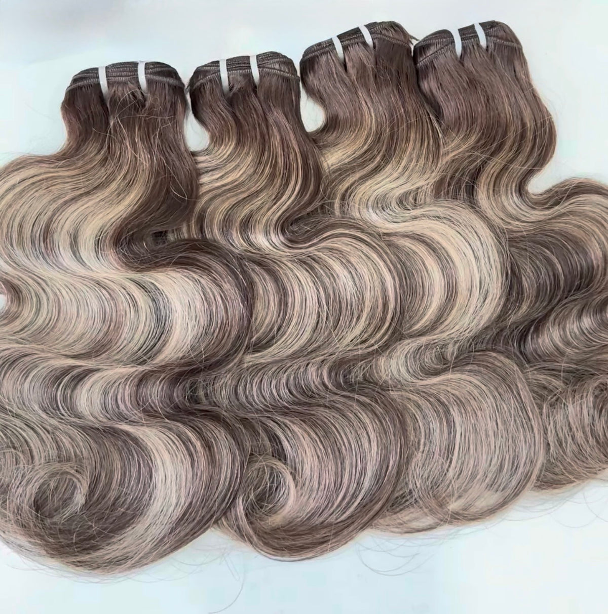 Pre-coloured bundles